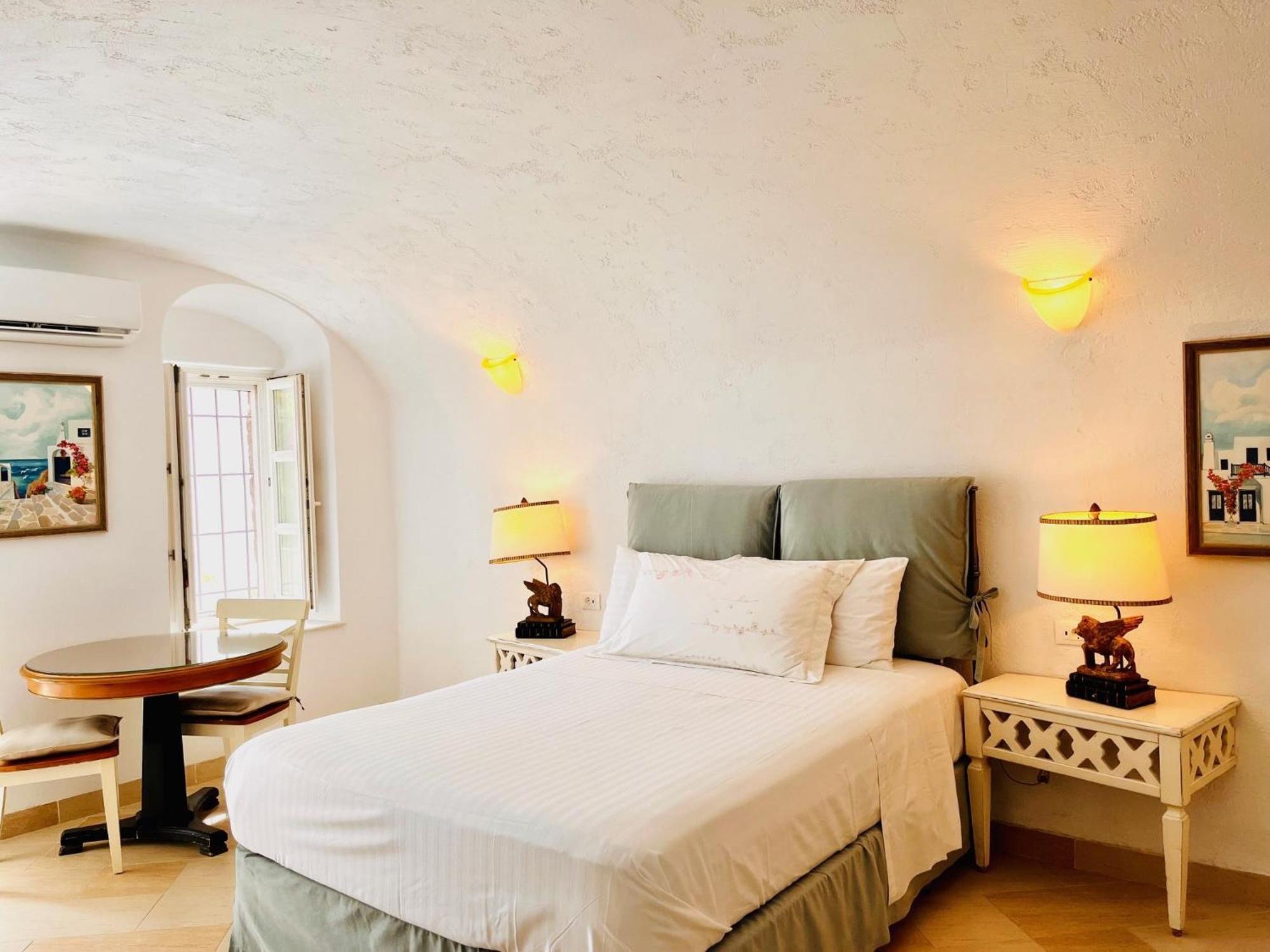 Le Petit Greek Hotel Fira  Luaran gambar